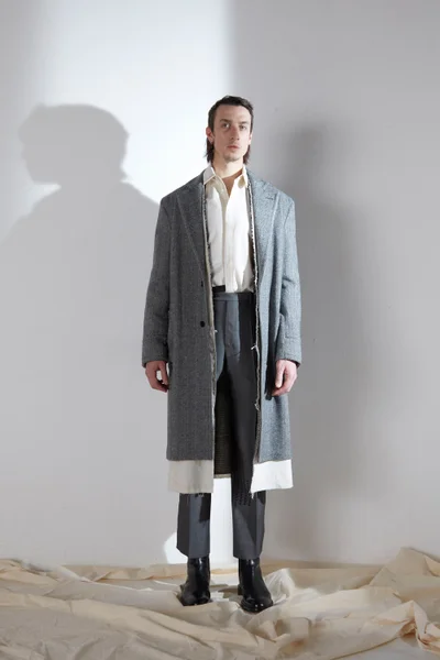Look 8